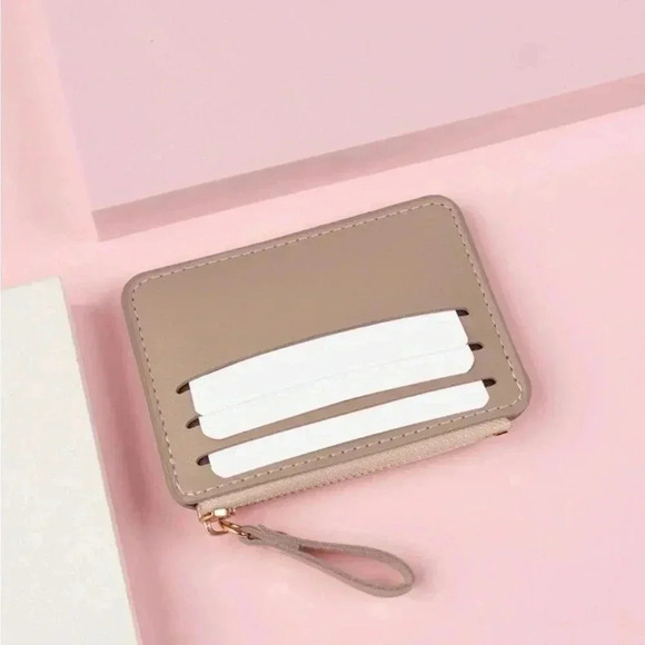 ⚠️Clearance Khaki Apricot Minimalistic Slim Wallet / Cardholder - Picture 4 of 4